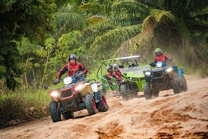 Tour de Jinetes Experimentados Pattaya 34km ATV o Buggy Adventure