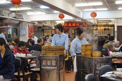 Private Food Tour: Hong Kong Island