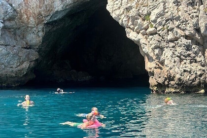 From Nice : Secret Riviera Boat Tour to Mala cave with Snorkelling