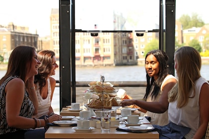City Cruises Traditionell Afternoon Tea-kryssning på Themsen